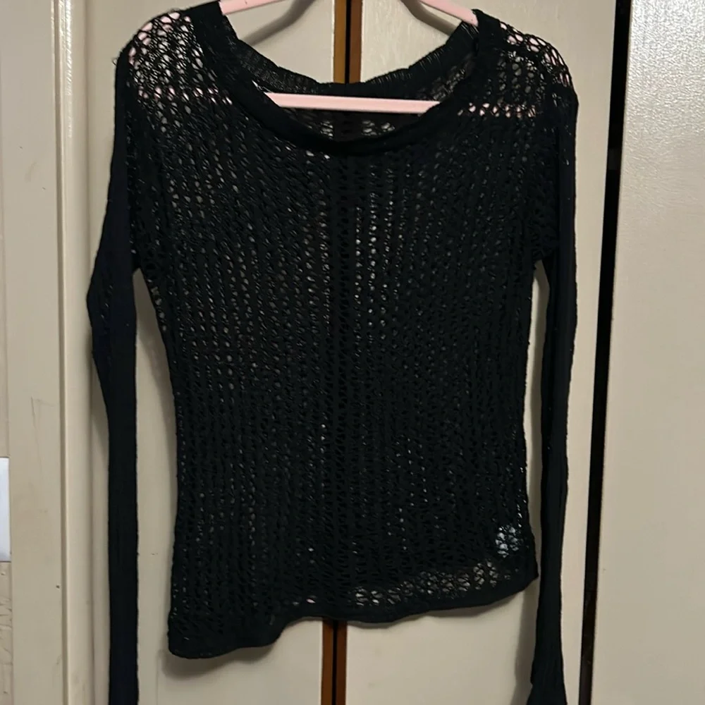 Crocheted knit top small
